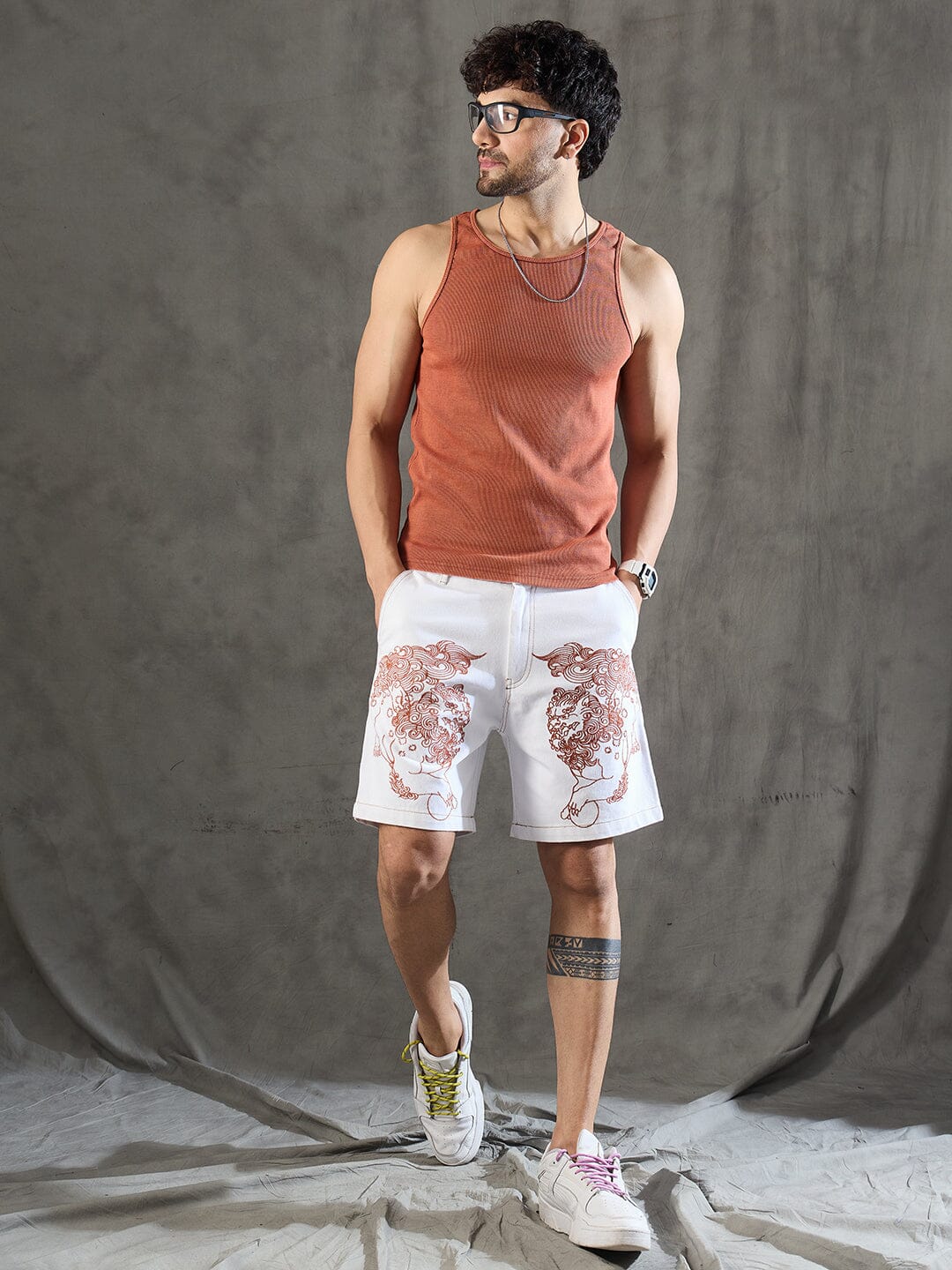 White Denim Lion Embroidery Shorts