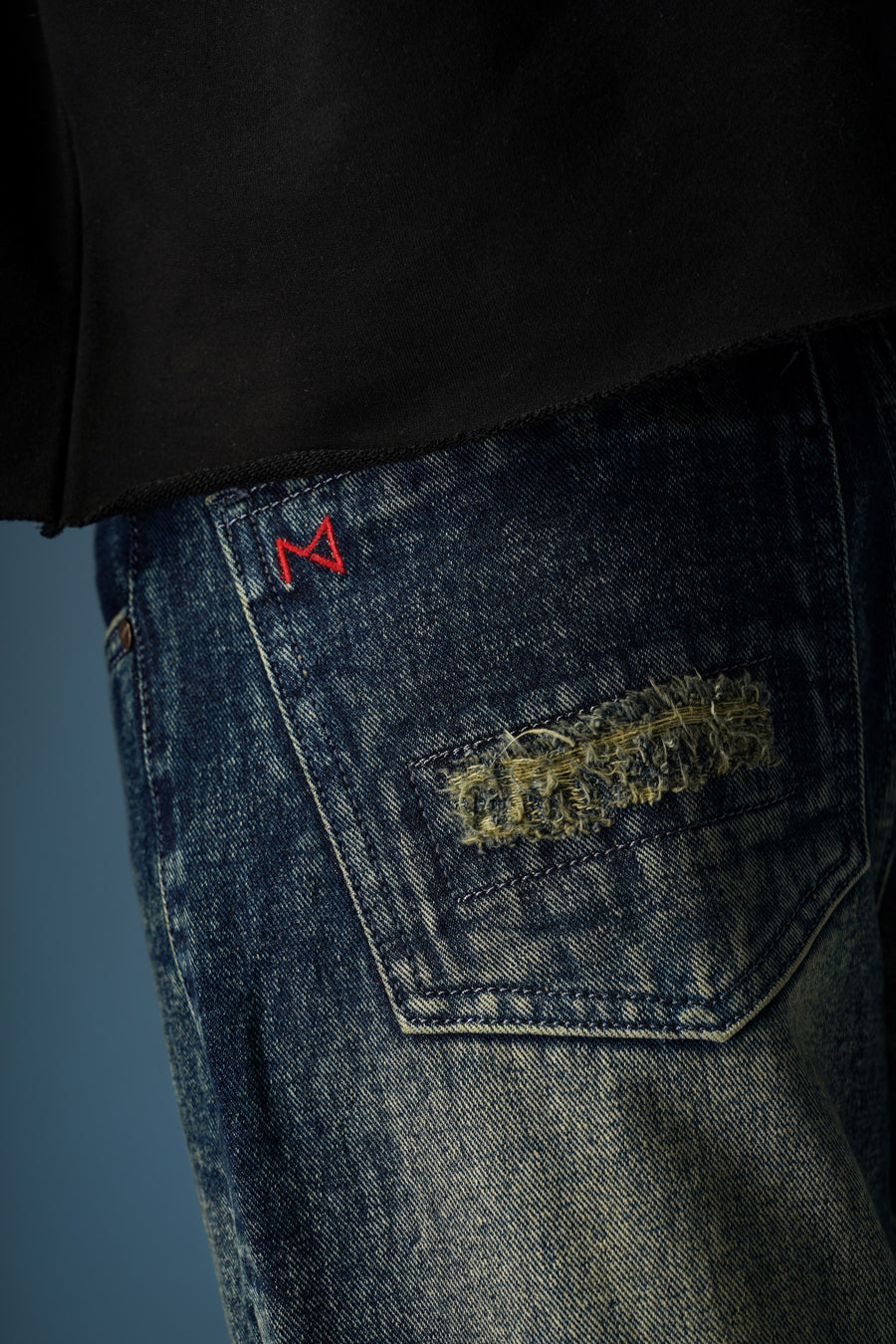 The K-DENIM - DISTRESS DENIM